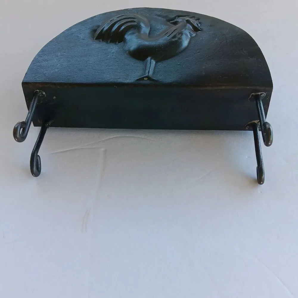 Farmhouse Napkin Metal Holder w/Toile Napkins Imprinted Rooster Primitive